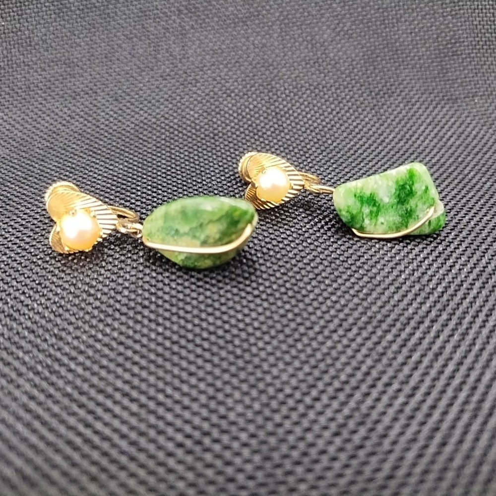 Vtg Gold Tone Jade Pearl Wreath Circle Brooch Pin & Screw-back Clip Earring Set - Picture 7 of 11